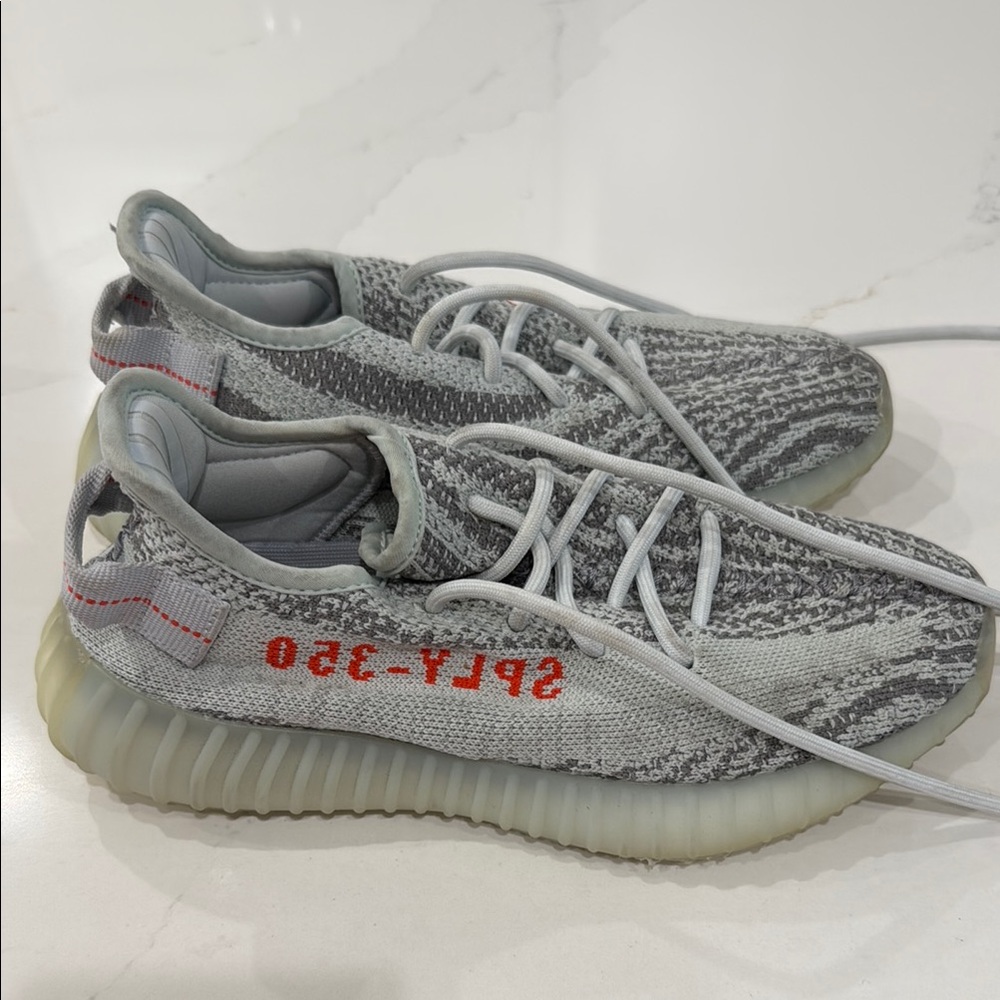 Adidas Yeezy Boost 350 V2 in Gray and Red